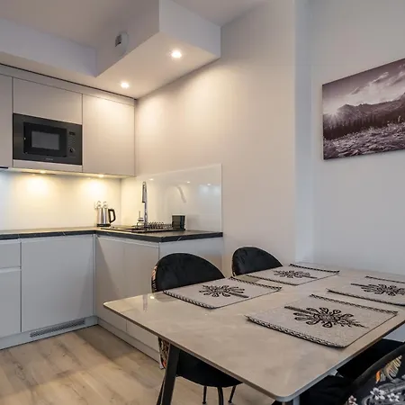 Rentplanet - Zakopianskie Apartment *
